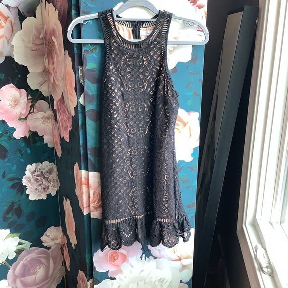 Lovers & Friends Black Lace Dress - Picture 1 of 6